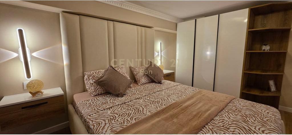 APARTAMENT/DUPLEX PER SHITJE , PLAZH, DURRES !
