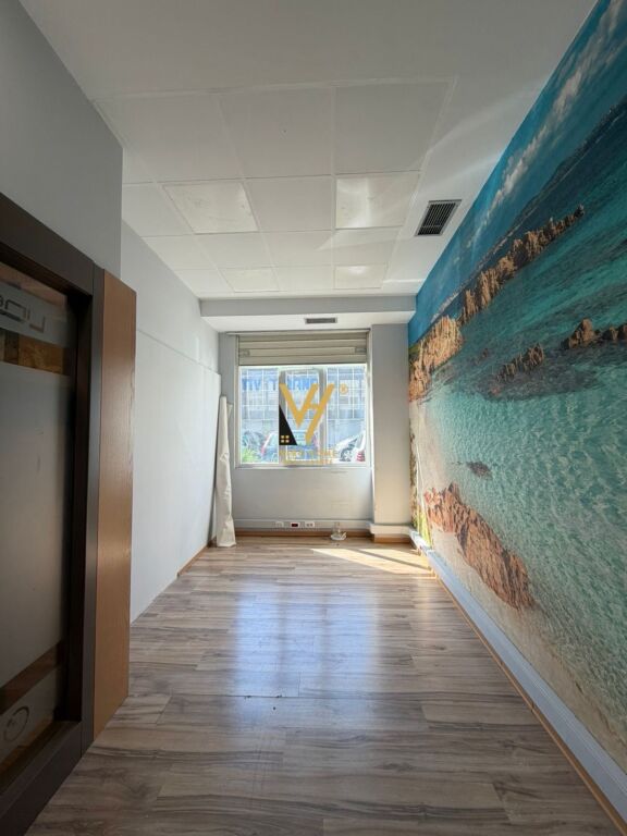UFFICIO 60 M2 IN AFFITTO IN VIA KAVAJES 800 EURO