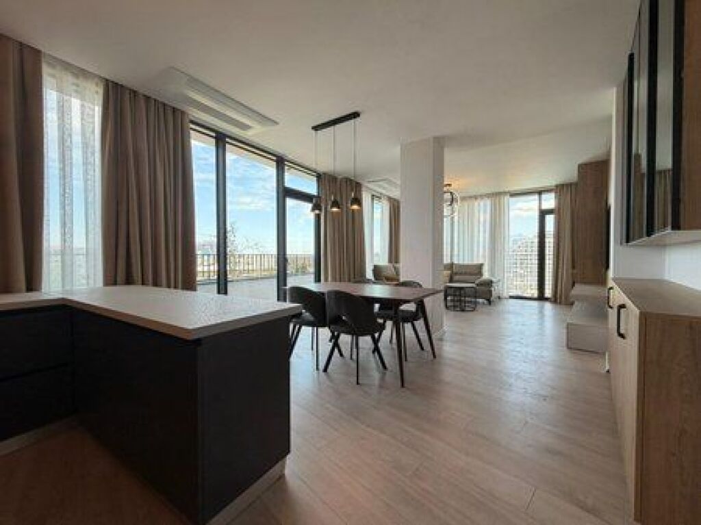 Shitet Apartament 2+1+2 te Rezidenca Lake View!