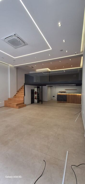 Affitto | Ambjent Biznesi | Rruga 5 Maji | 1000 €/mese i diskutueshm.
