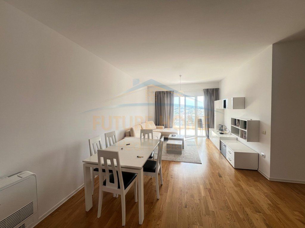 Shitet, Apartament 2+1+2, Kopshti Botanik