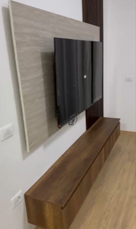 Qera | Apartament 2 + 1+ 2 | Rruga 5 Maji | 600 €/muaj