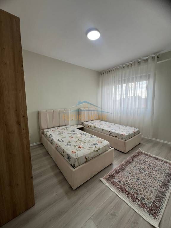 Apartament 2+1+ Parking Rruga e Durresit, Tiranë.