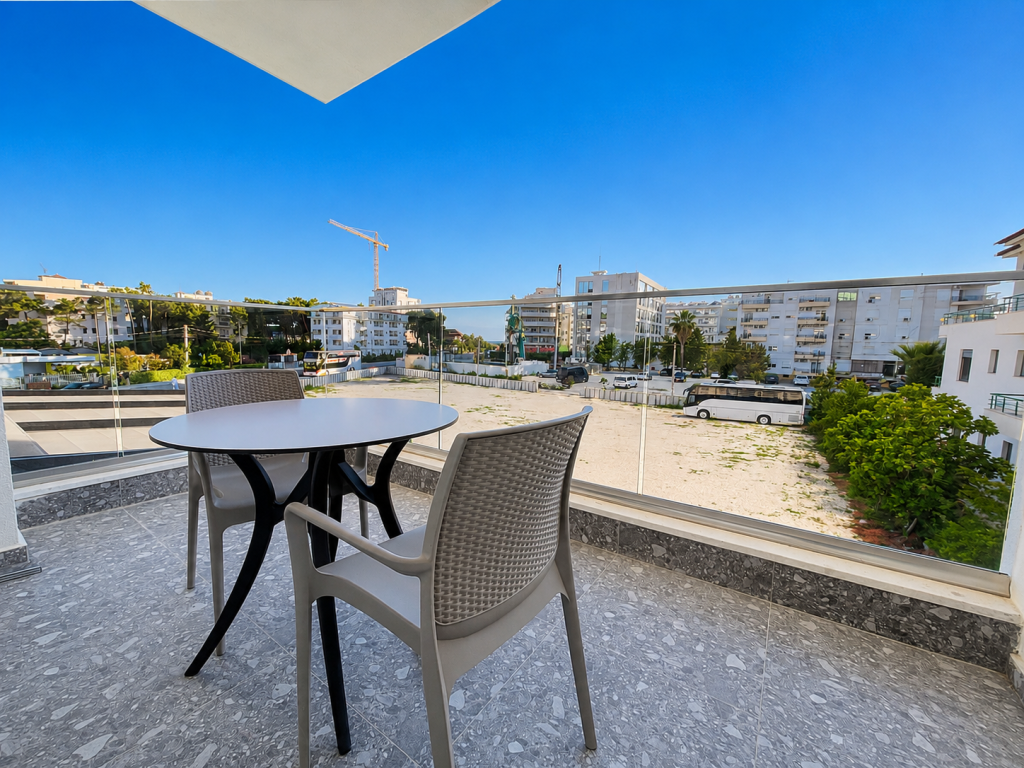 Shitet apartament 1+1 i mobiluar ne Golem