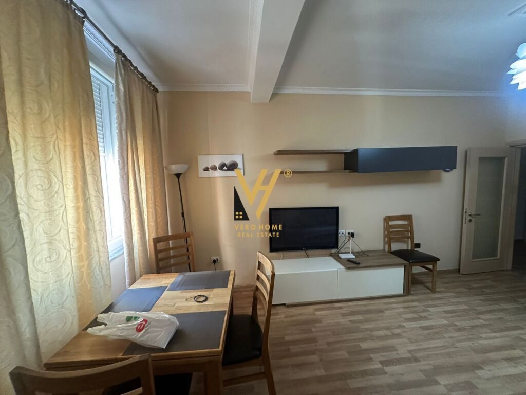 JEPET APARTAMENT 2+1+BLK ME QERA NE VASIL SHANTO 70.000 LEKE
