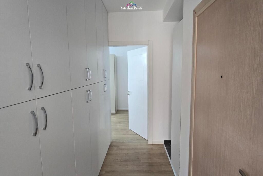 Apartament Ne Shitje 1+1 Ne Fresk (ID B110588) Tirane
