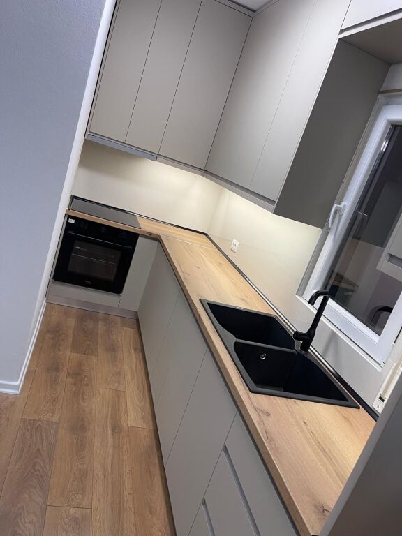 Apartment for rent , glass room