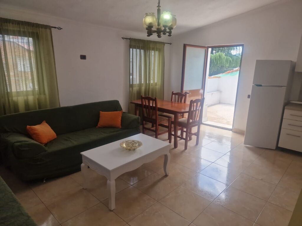 Apartment 2+1+storage room+2 toilets for rent on the street, Durres!