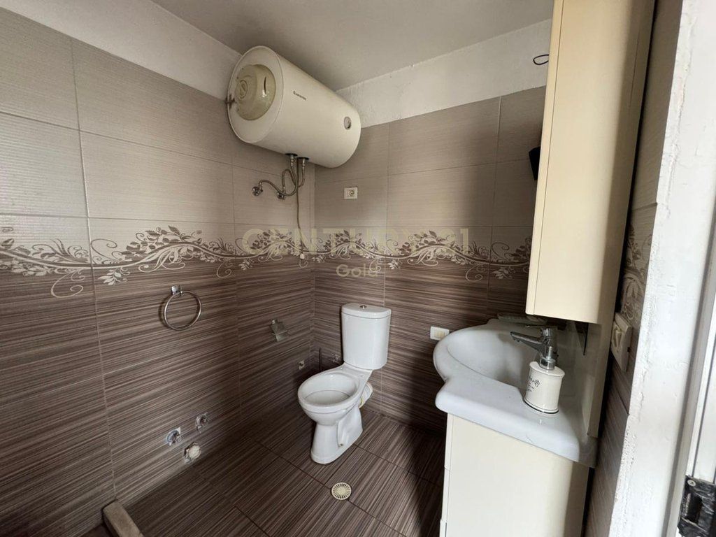 2+1 apartment for sale with separate kitchen 140,000 €