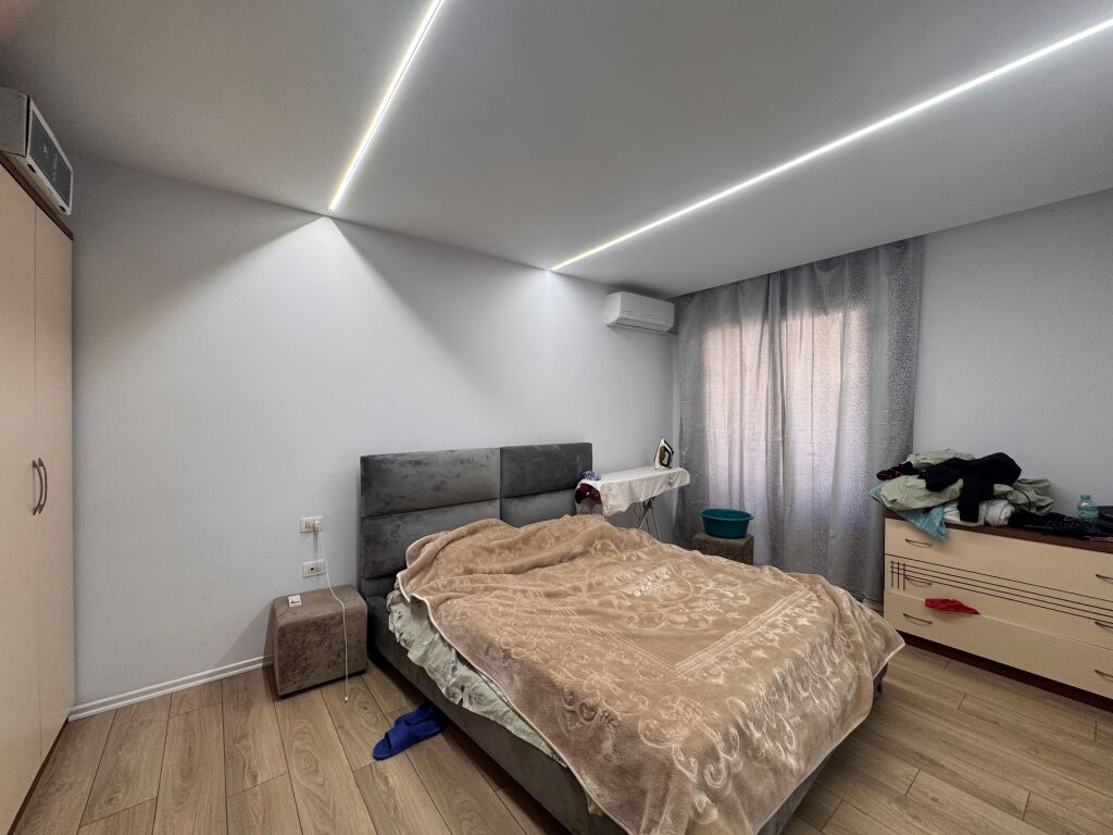 Shitet apartament 1+1 Astir , Bar Artisti