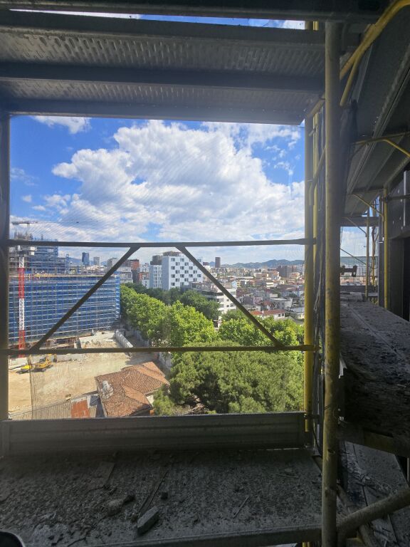 🏡 Shitet Apartament 2+1+2 📍 Lion Residences 2💶 Çmimi: 1,800€ / m² i pa diskutueshëm 💰 Totali: 225,288€