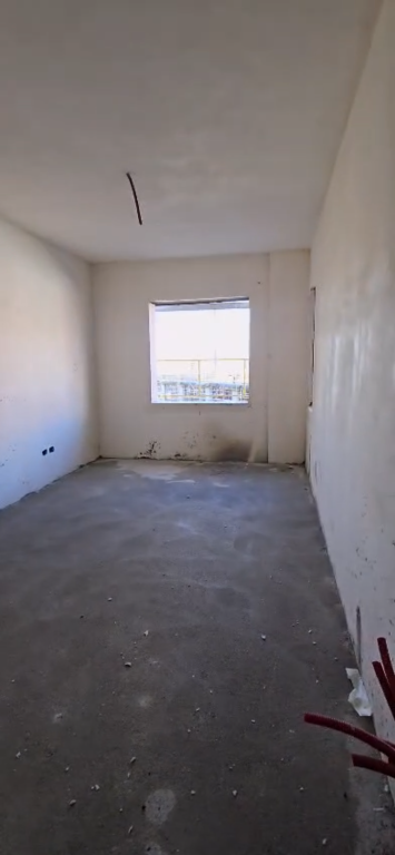 Opportunity! 3+1 apartment for sale Paskuqan School Lidhja e Prizenit!