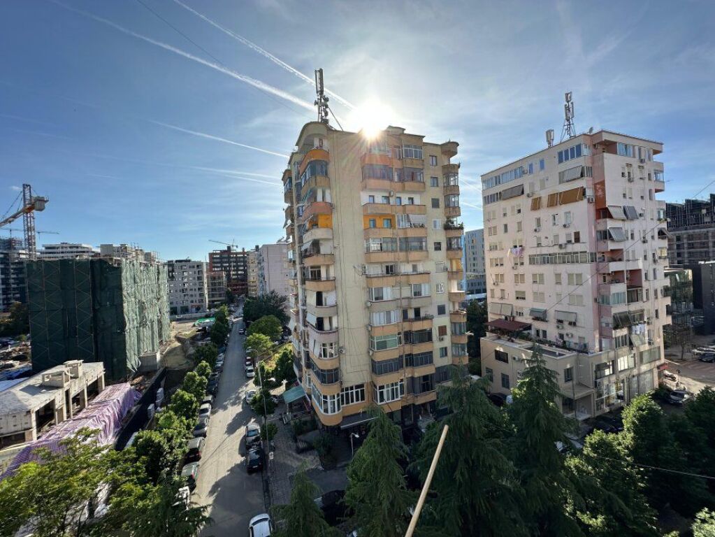 SHITET APARTAMENT 1+1 TEK ISH PARKU 131.000 EURO