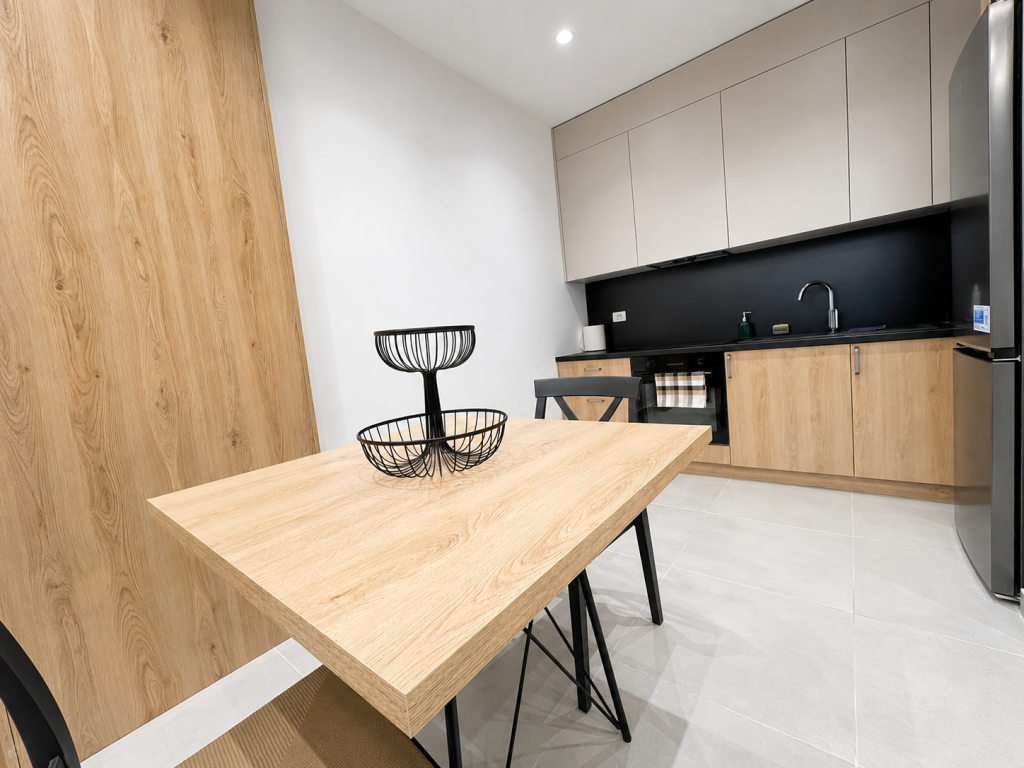 Shitet apartament 1+1 i mobiluar ne Golem