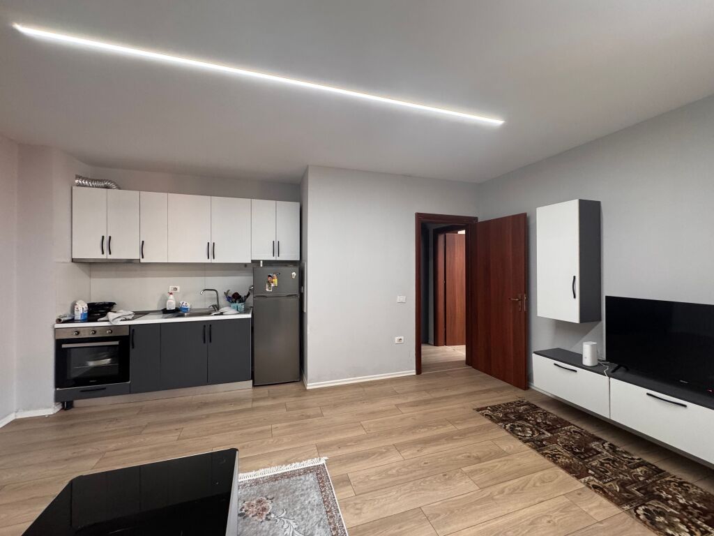Shitet apartament 1+1 Astir , Bar Artisti