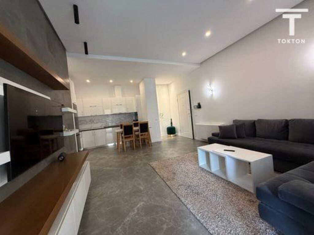FOR RENT, APARTMENT 2+1+2+ PARKING SPACE, DELIORGJI COMPLEX, TIRANA
