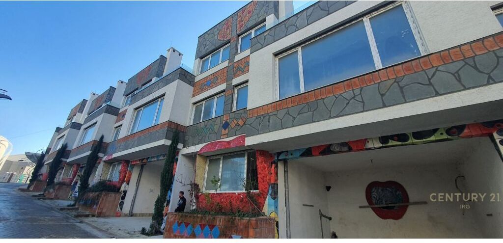 For sale, Apartment 2+1+Verandah, Kodra e Diellit Residence 2.