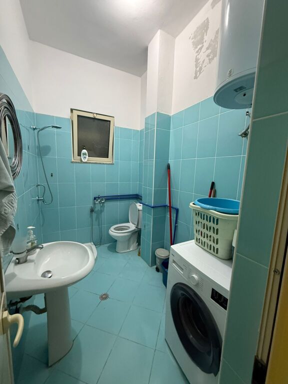 🏡 Monolocale in affitto alla Prima Stazione della Spiaggia, Durrës