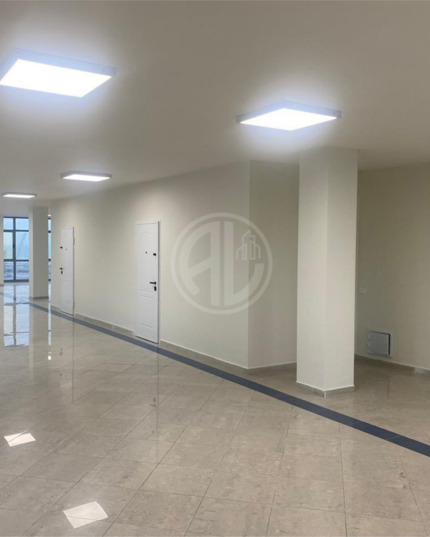🏢 LOCALE COMMERCIALE IN AFFITTO – INGRESSO DI DURRËS