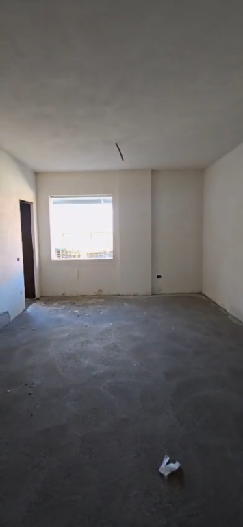 Opportunity! 3+1 apartment for sale Paskuqan School Lidhja e Prizenit!
