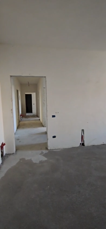 Opportunity! 3+1 apartment for sale Paskuqan School Lidhja e Prizenit!