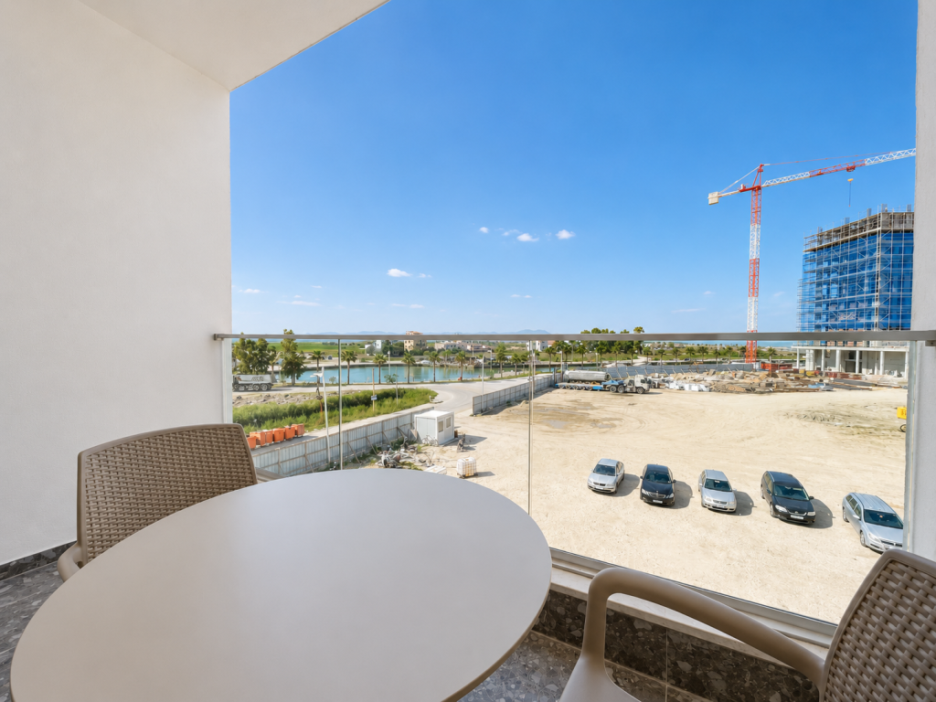 Shitet Apartament 1+1 i Mobiluar me Ballkon - Qerret, Kavaje