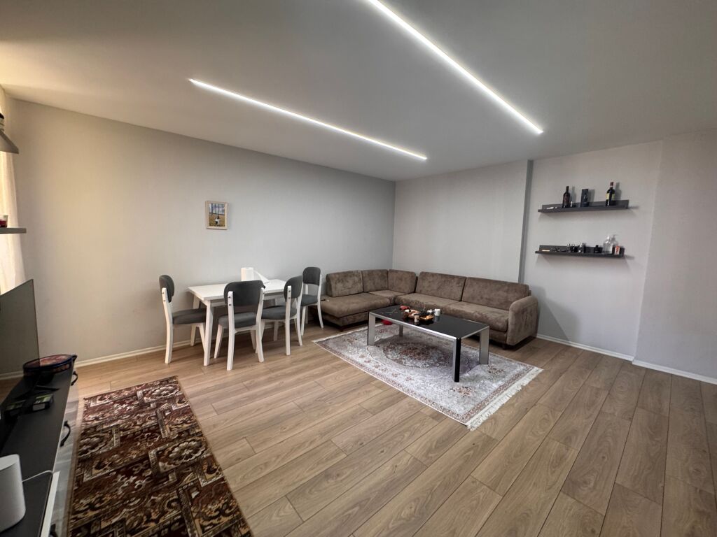 Shitet apartament 1+1 Astir , Bar Artisti