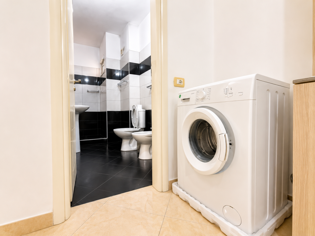 Shitet Apartament 1+1 me qira, i mobiluar plotësisht