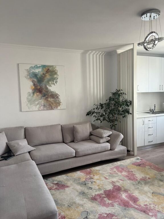 SHITET APARTAMENT 2+1 – KINOSTUDIO, RRUGA “ALEKSANDËR MOISIU”