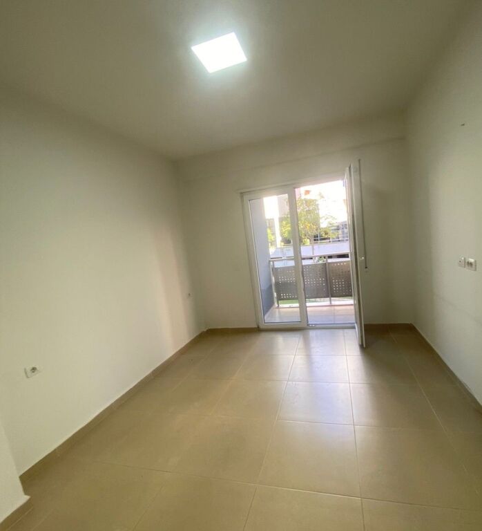 📌 Ufficio 2+1 in Affitto – Via Kosovarëve