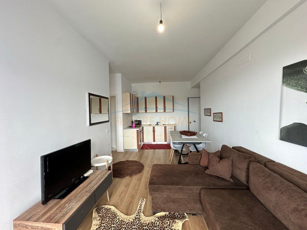 Shitet, Apartament 1+1 Fresk , Tirane