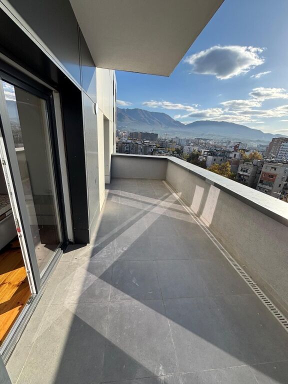Apartment for rent , glass room