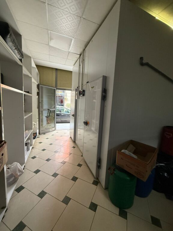 Esclusivo! Negozio in Vendita nel Centro di Durazzo!