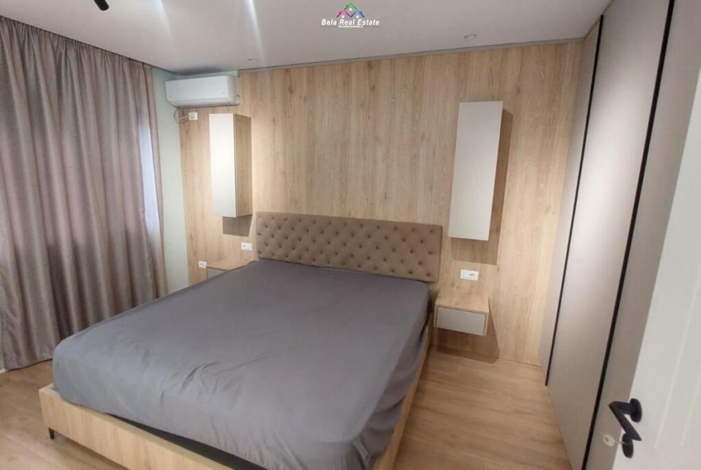 Apartment For Rent 1+1 Near Komuna e Parisit (ID B2101722) Tirane
