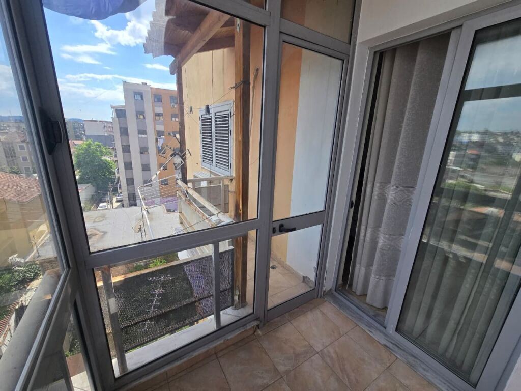 Apartament 1+1 Ne  Shitje, Tregu Elektrik, Tirane