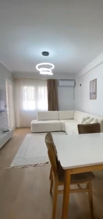 Apartament 1+1 per shitje ne Astir !