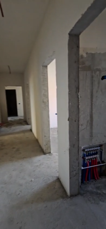 Opportunity! 3+1 apartment for sale Paskuqan School Lidhja e Prizenit!