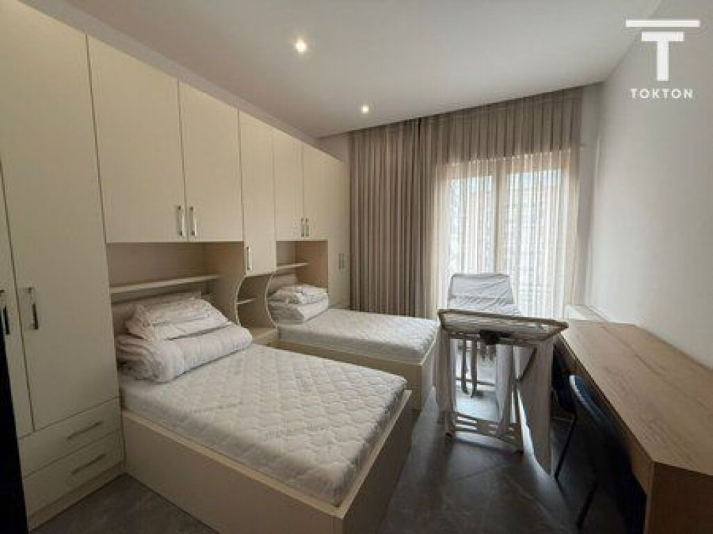 FOR RENT, APARTMENT 2+1+2+ PARKING SPACE, DELIORGJI COMPLEX, TIRANA