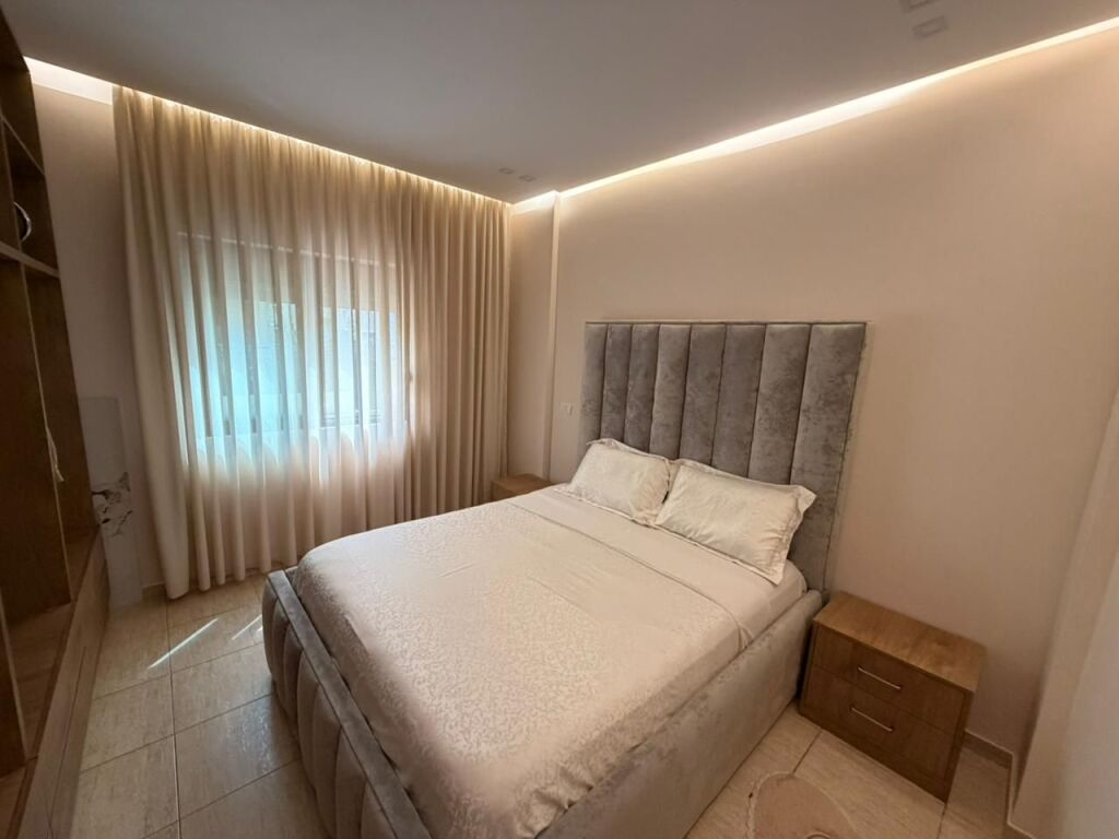 🏡 Apartment 1+1 for Rent in Shkëmbin e Kavajës – Only 50 Meters from the Sea 🌊