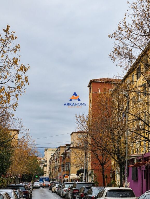 SHITET APARTAMENT 1+1 TEK ISH PARKU 131.000 EURO