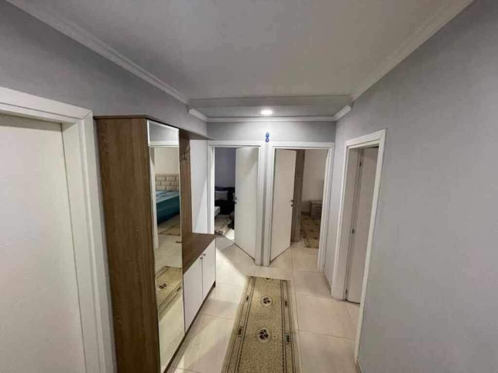 Apartament me qera 2+1 tek pediatria