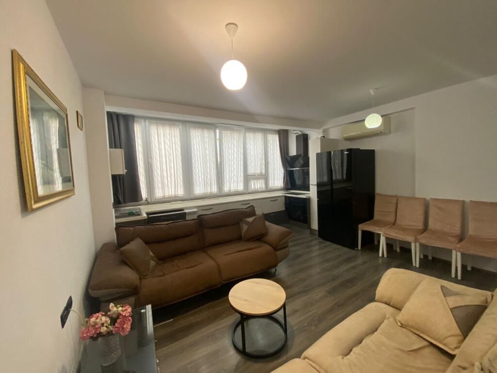 Apartment 2+1 for sale Fusha e Aviacionit !
