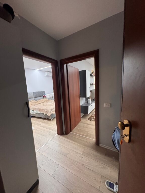 Shitet apartament 1+1 Astir , Bar Artisti