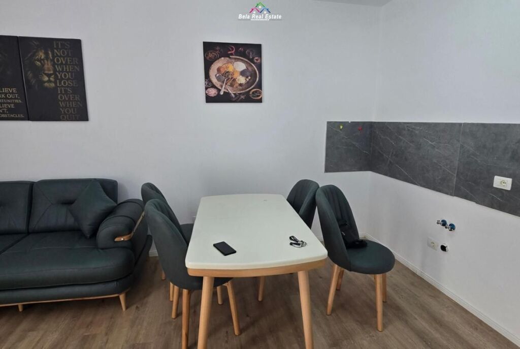 Apartament Ne Shitje 1+1 Ne Fresk (ID B110588) Tirane