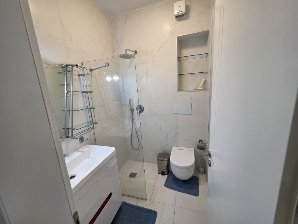Pazari Ri Apartment 2+1+2 For Sale