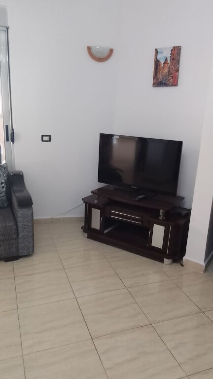 Apartment for rent, 2+1 at Xhamlliku