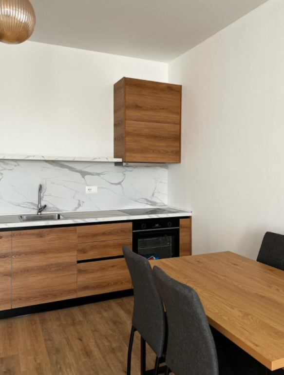 🏡 Apartment 1+1 for Rent – Arlis Complex, Dibra Street