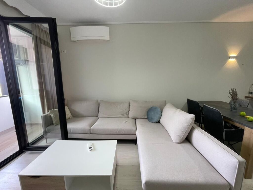 Appartamento in affitto a lungo termine Centro città Vlore, Monchery