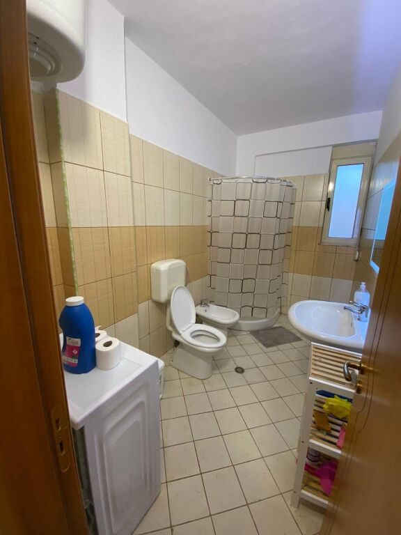 Apartament në shitje Lungomare Vlorë