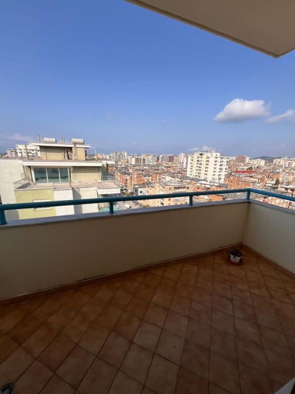 Apartament 1+1 per shitje Vlore , Green Tower te Kali Trojes